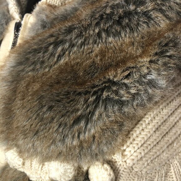 Vintage 90s Y2K Faux Fur vest warm wool brown beige cable knit with hood Sz S - Picture 11 of 12